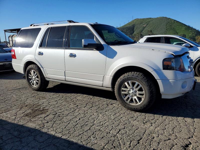 Photo 4 from auction – 2013 FORD EXPEDITION with VIN 1FMJU2A5XDEF61714