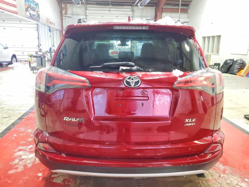 Photo 6 from auction – 2018 TOYOTA RAV4 ADVEN with VIN 2T3RFREV2JW783933
