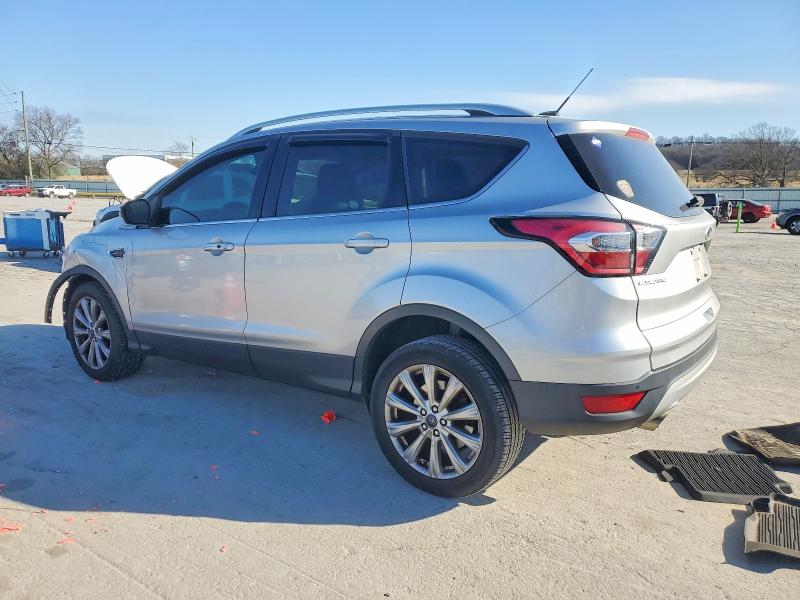 Photo 2 from auction – 2017 FORD ESCAPE TIT with VIN 1FMCU0JD8HUC18447