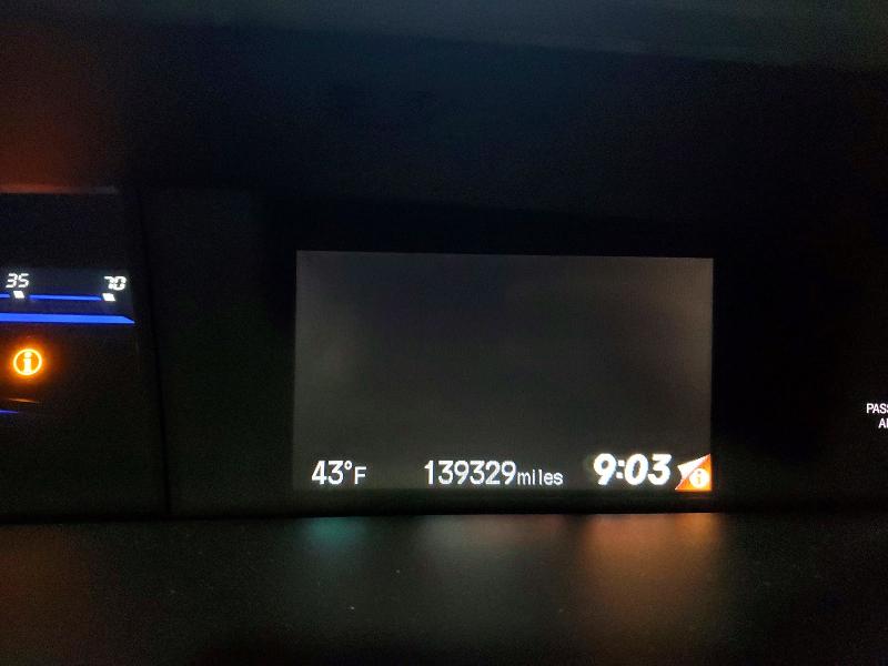 Photo 9 from auction – 2015 HONDA CIVIC LX with VIN 19XFB2F5XFE206381
