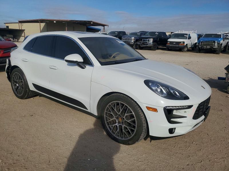 Photo 4 from auction – 2016 PORSCHE MACAN S with VIN WP1AB2A57GLB46097