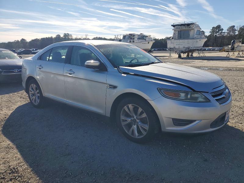 Photo 4 from auction – 2010 FORD TAURUS SEL with VIN 1FAHP2EW7AG128001