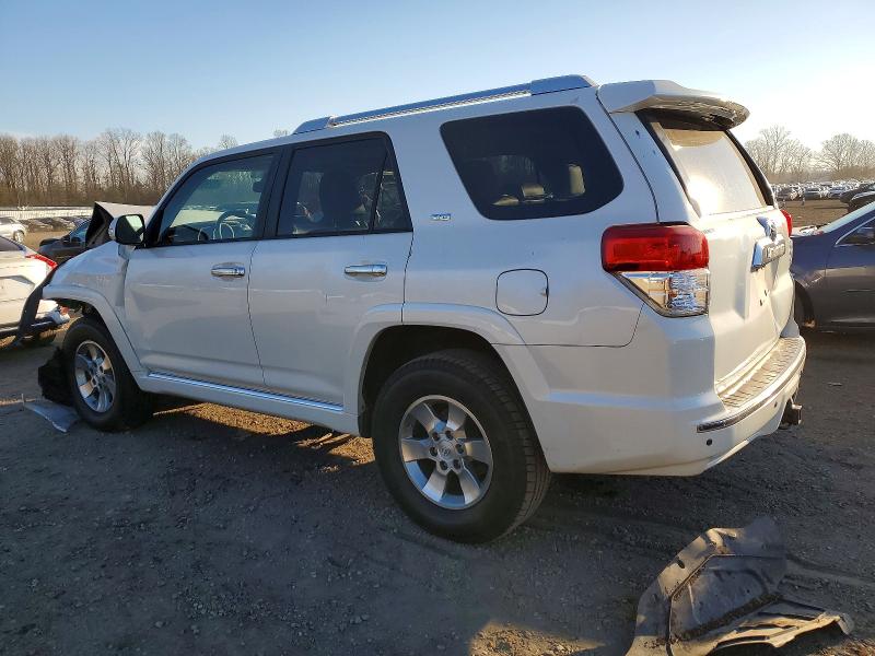 Photo 2 from auction – 2013 TOYOTA 4RUNNER SR with VIN JTEBU5JR3D5134951