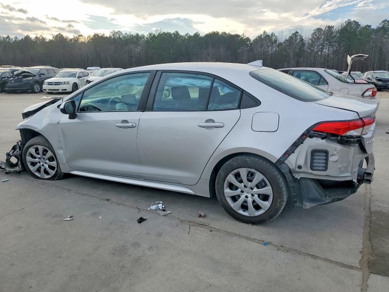Photo 2 from auction – 2022 TOYOTA COROLLA with VIN 5YFEPMAE3NP388437