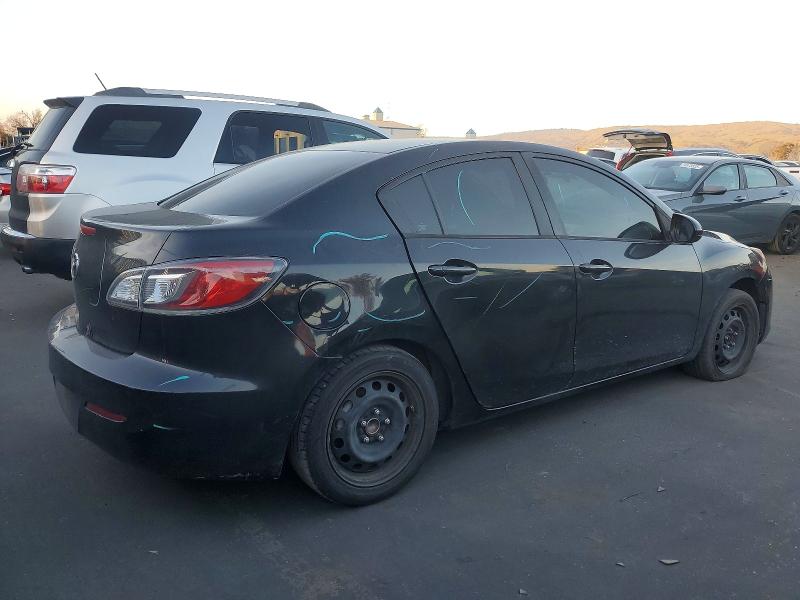Photo 3 from auction – 2012 MAZDA 3 I with VIN JM1BL1UG2C1518302