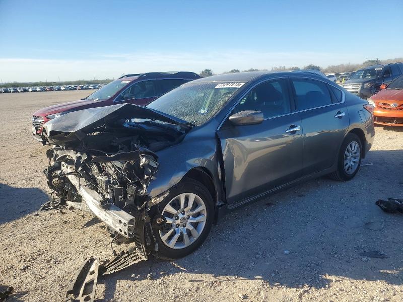 NISSAN ALTIMA 2.5 2015 with VIN 1N4AL3AP9FN400309 - Photo from auction