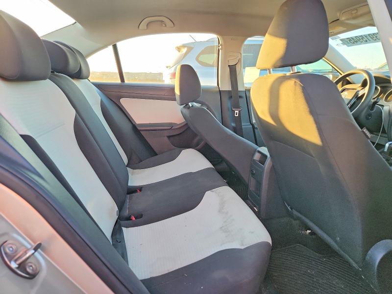 Photo 10 from auction – 2015 VOLKSWAGEN JETTA BASE with VIN 3VW2K7AJ8FM244260
