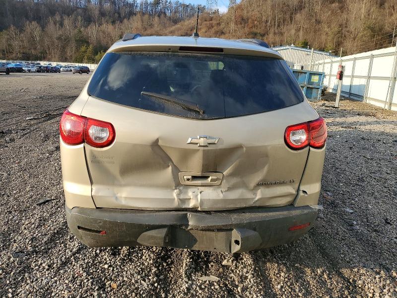Photo 6 from auction – 2011 CHEVROLET TRAVERSE L with VIN 1GNKRGED3BJ172952