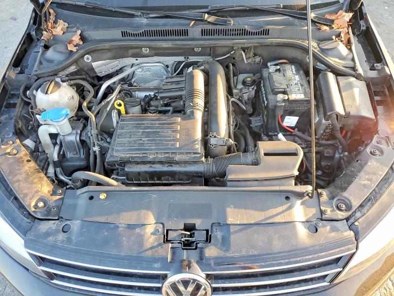 Photo 11 from auction – 2017 VOLKSWAGEN JETTA SE with VIN 3VWDB7AJ8HM269834