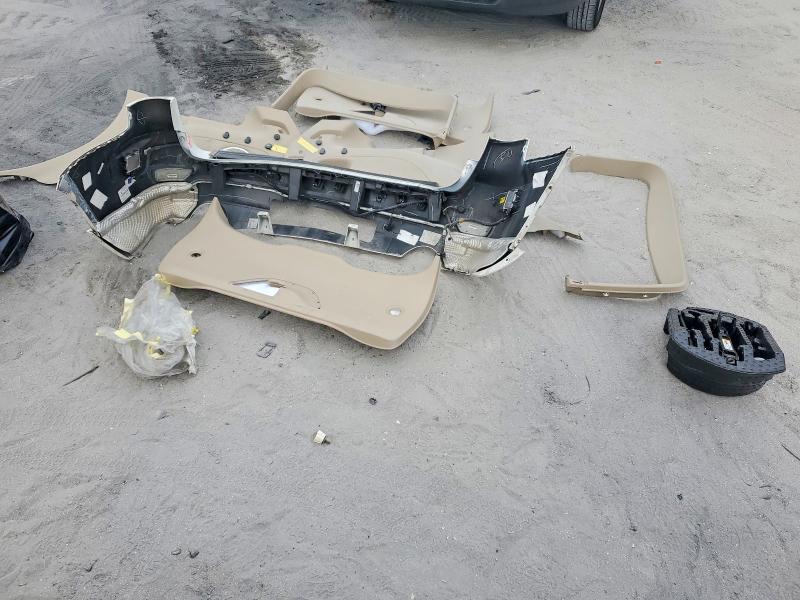 Photo 13 from auction – 2015 JEEP GRAND CHER with VIN 1C4RJECM2FC179732