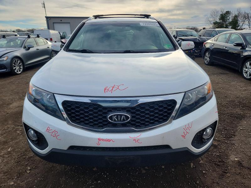 Photo 5 from auction – 2012 KIA SORENTO EX with VIN 5XYKU3A60CG290112