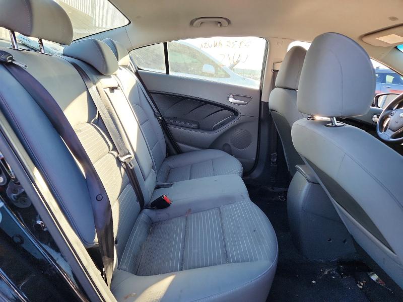 Photo 10 from auction – 2017 KIA FORTE LX with VIN 3KPFL4A79HE124193