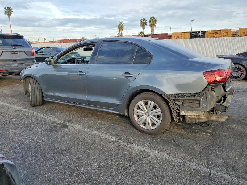 Photo 2 from auction – 2017 VOLKSWAGEN JETTA S with VIN 3VW2B7AJ8HM316318