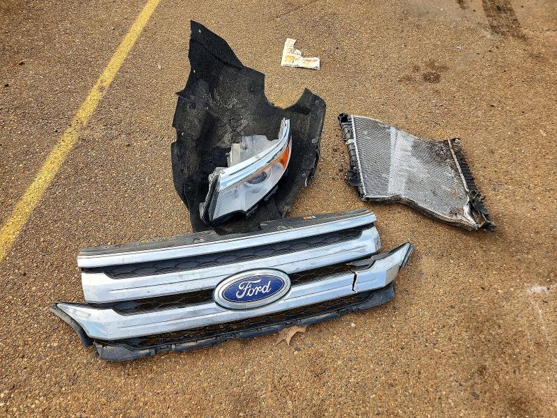 Photo 13 from auction – 2014 FORD EDGE SEL with VIN 2FMDK3JC9EBA33490