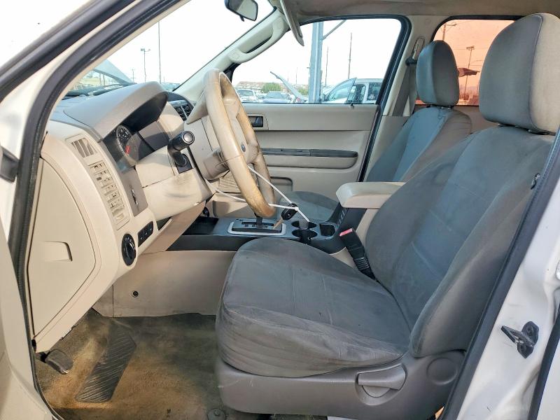 Photo 7 from auction – 2011 FORD ESCAPE with VIN 1FMCU0C77BKB35604