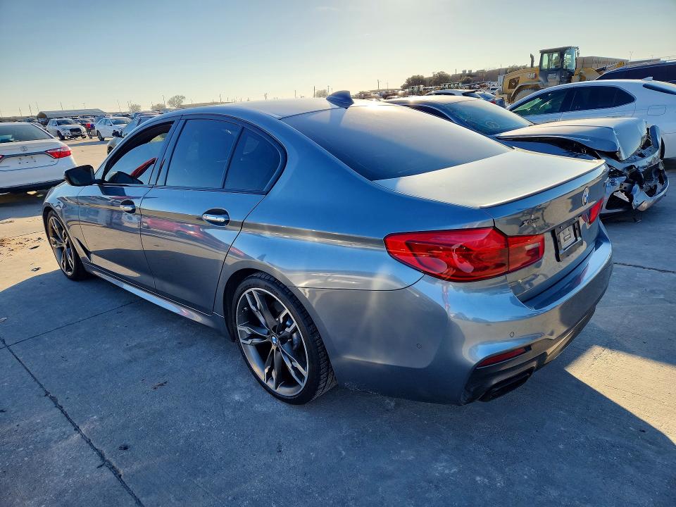 Photo 2 from auction – 2018 BMW M550XI with VIN WBAJB9C53JG463671