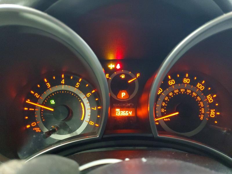Photo 9 from auction – 2014 TOYOTA SCION TC with VIN JTKJF5C74E3084072
