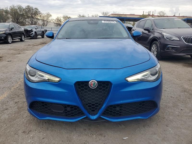 Photo 5 from auction – 2018 ALFA ROMEO GIULIA TI with VIN ZARFAECN3J7597137