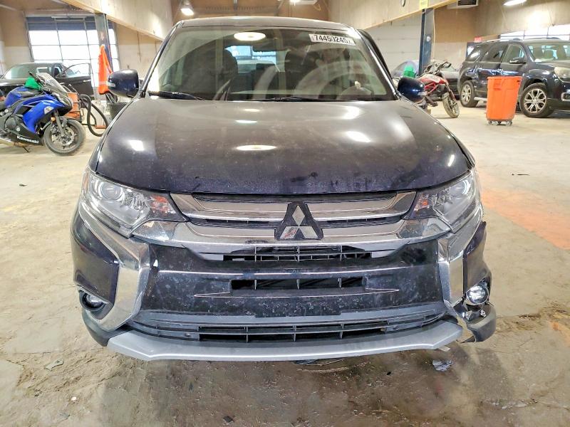 Photo 5 from auction – 2018 MITSUBISHI OUTLANDER with VIN JA4AD3A33JZ048733