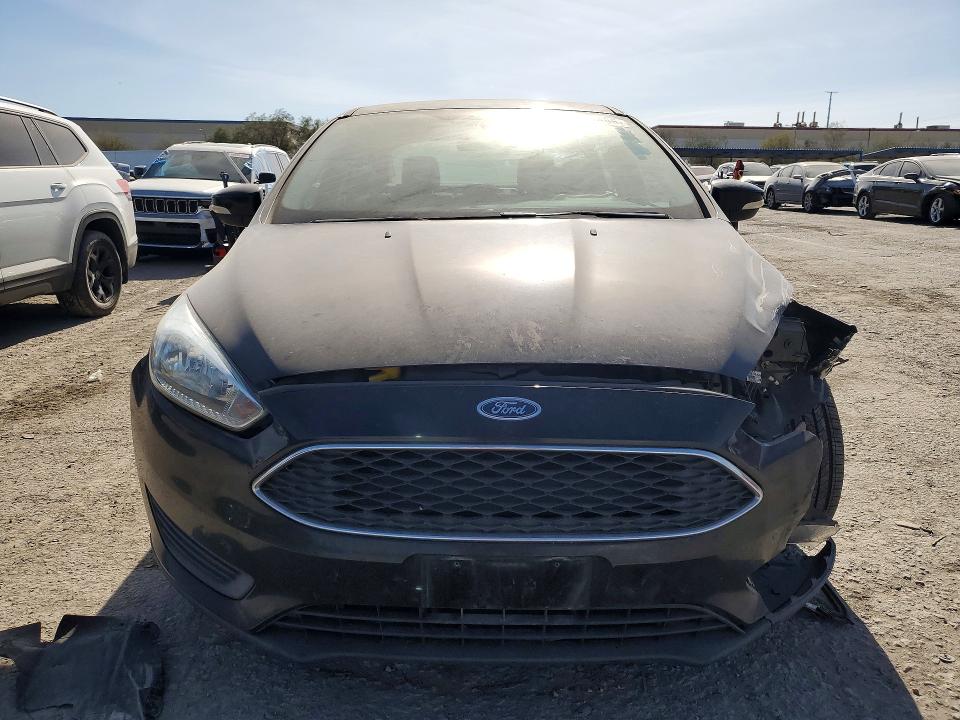 Photo 5 from auction – 2016 FORD FOCUS SE with VIN 1FADP3F28GL322021