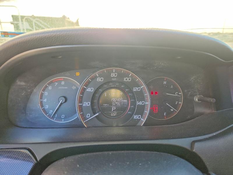 Photo 9 from auction – 2015 HONDA ACCORD with VIN 1HGCR2F5XFA051754