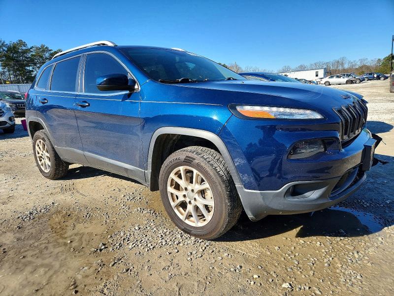 Photo 4 from auction – 2018 JEEP CHEROKEE with VIN 1C4PJMLX4JD547942