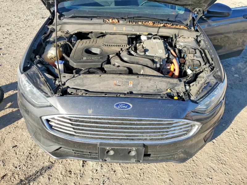Photo 11 from auction – 2019 FORD FUSION with VIN 3FA6P0LU2KR130696