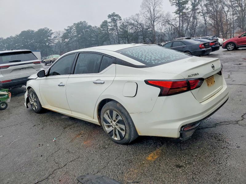 Photo 2 from auction – 2020 NISSAN ALTIMA S with VIN 1N4BL4BV0LC194070
