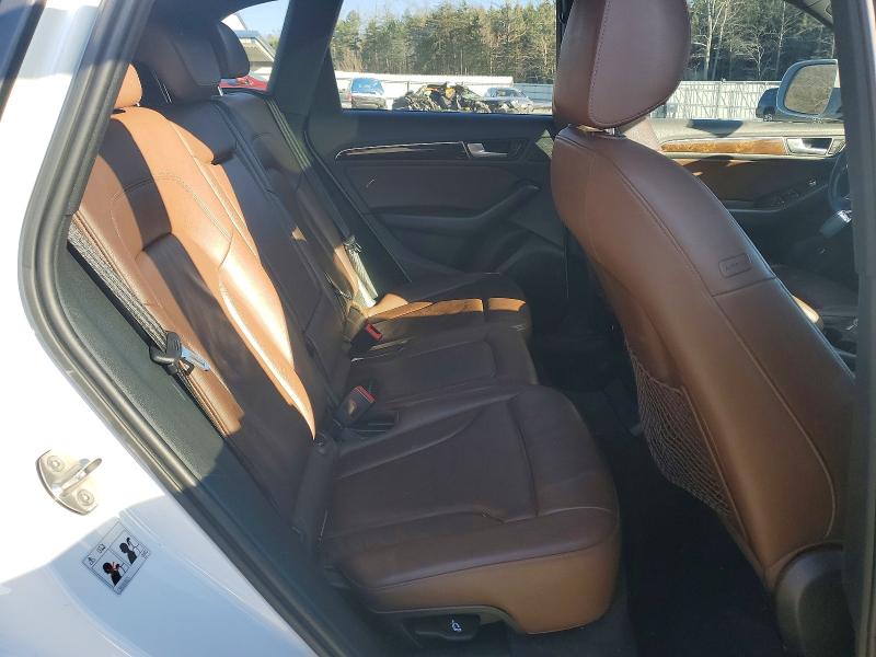 Photo 11 from auction – 2017 AUDI Q5 PREMIUM with VIN WA1C2AFP7HA075571