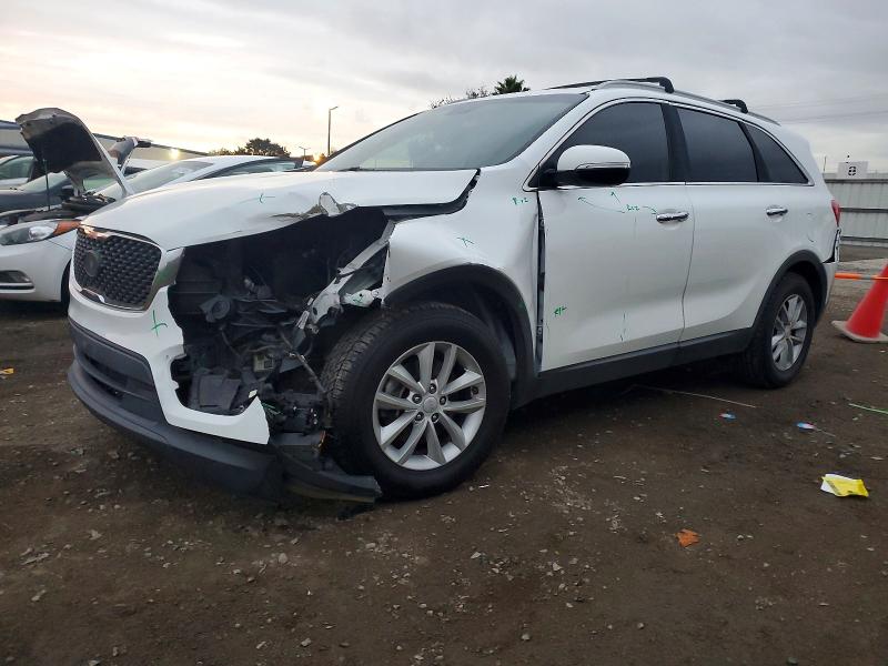 KIA SORENTO 2017 with VIN 5XYPG4A38HG271761 - Photo from auction