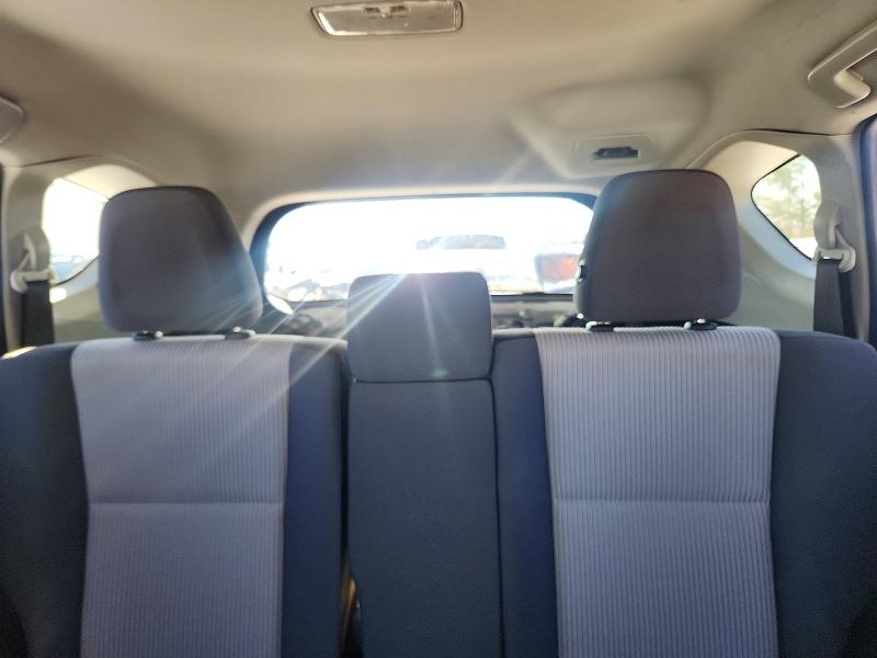 Photo 10 from auction – 2014 TOYOTA RAV4 LE with VIN JTMBFREV9ED092919