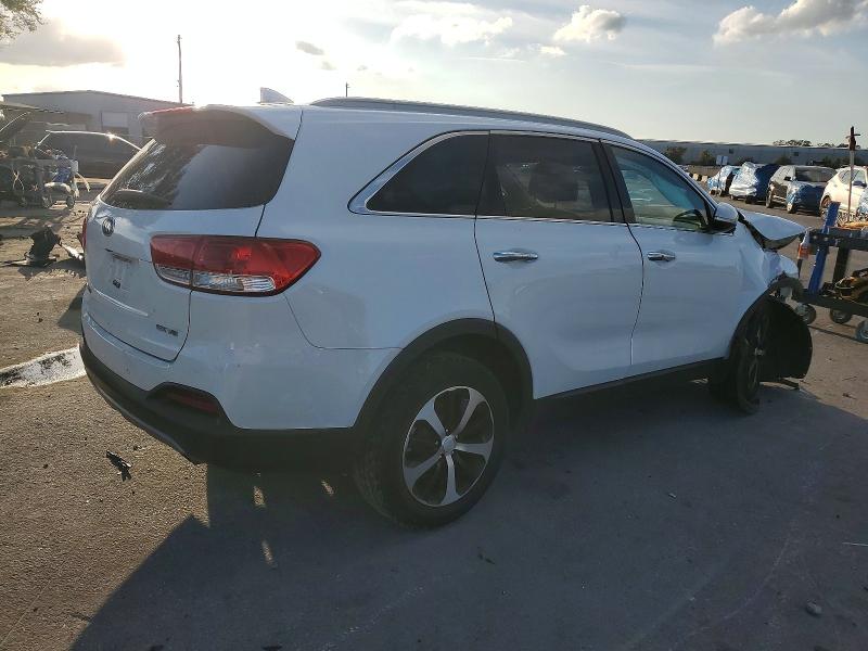 Photo 3 from auction – 2017 KIA SORENTO EX with VIN 5XYPH4A54HG327726