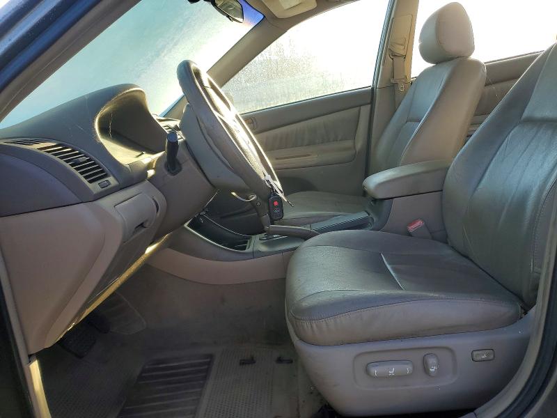 Photo 7 from auction – 2004 TOYOTA CAMRY LE with VIN 4T1BE32K84U854514