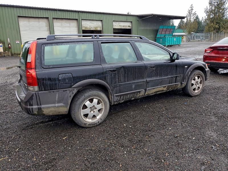 Photo 3 from auction – 2001 VOLVO V70 XC with VIN YV1SZ58D311005217