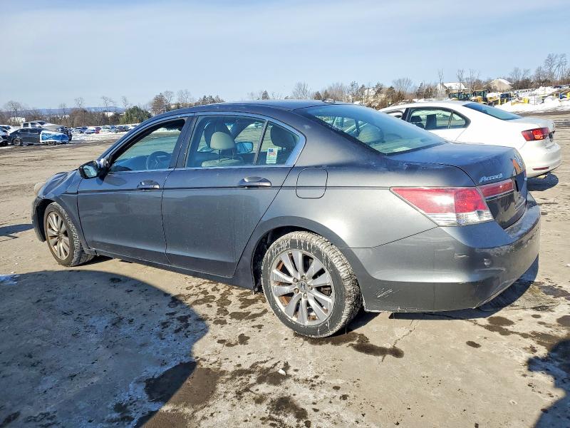 صورة رقم 2 من المزاد - 2011 HONDA ACCORD مع VIN 1HGCP2F88BA033294