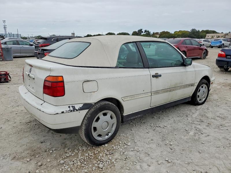 Photo 3 from auction – 1998 VOLKSWAGEN CABRIO with VIN 3VWAA81EXWM808675