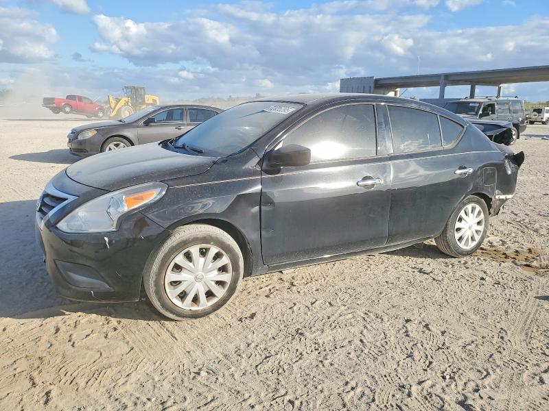 NISSAN VERSA S 2019 with VIN 3N1CN7AP1KL877379 - Photo from auction
