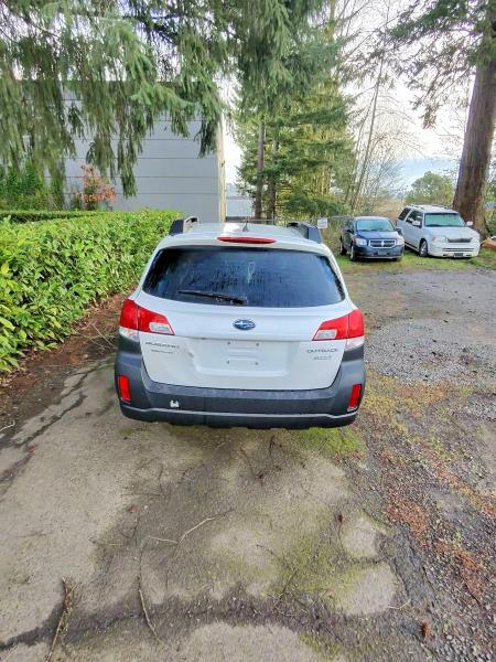 Photo 6 from auction – 2014 SUBARU OUTBACK 2. with VIN 4S4BRBLC6E3295655