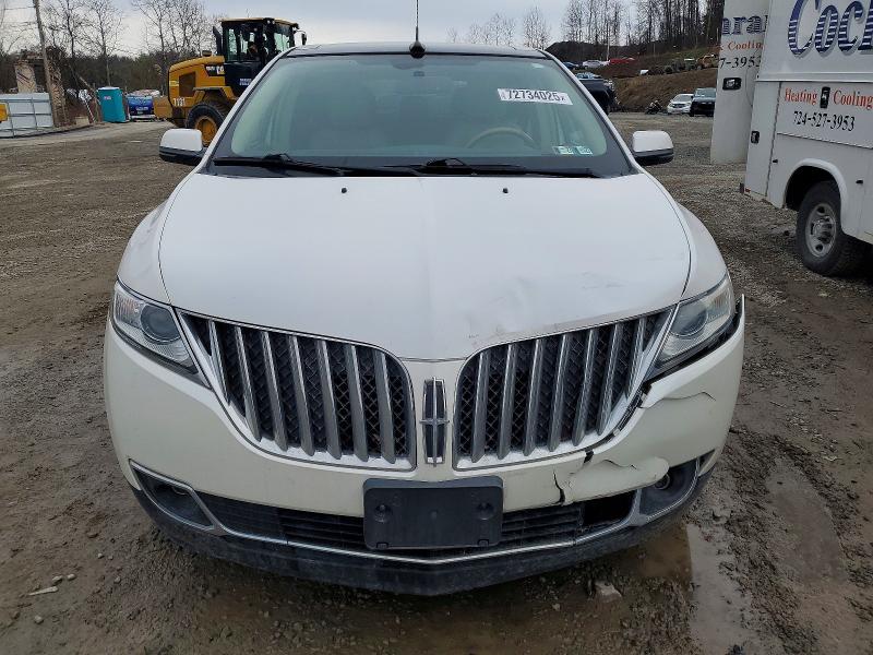 Photo 5 from auction – 2013 LINCOLN MKX with VIN 2LMDJ8JK1DBL35043
