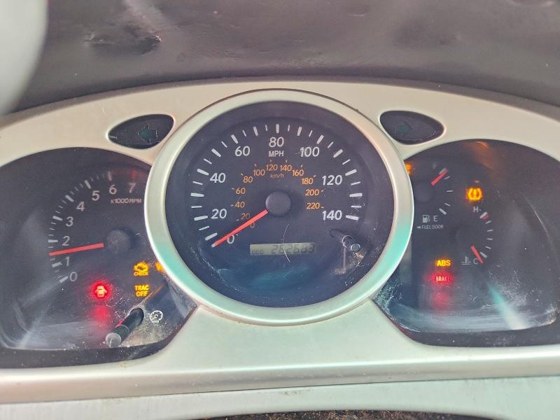 Photo 9 from auction – 2004 TOYOTA HIGHLANDER with VIN JTEGD21A840105618