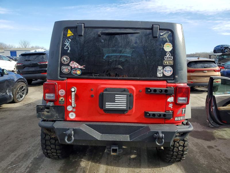 Photo 6 from auction – 2016 JEEP WRANGLER U with VIN 1C4BJWDG0GL191234