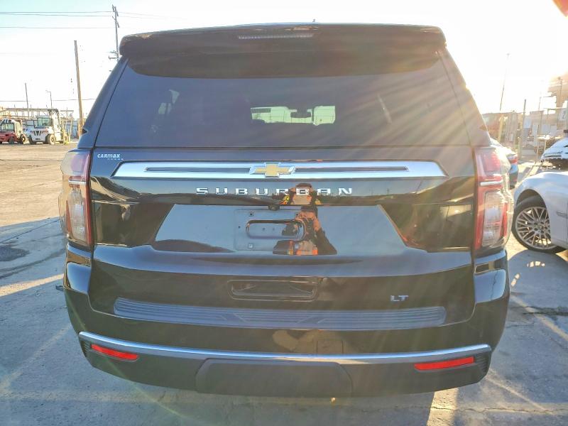Photo 6 from auction – 2021 CHEVROLET SUBURBAN C with VIN 1GNSCCKD1MR143579