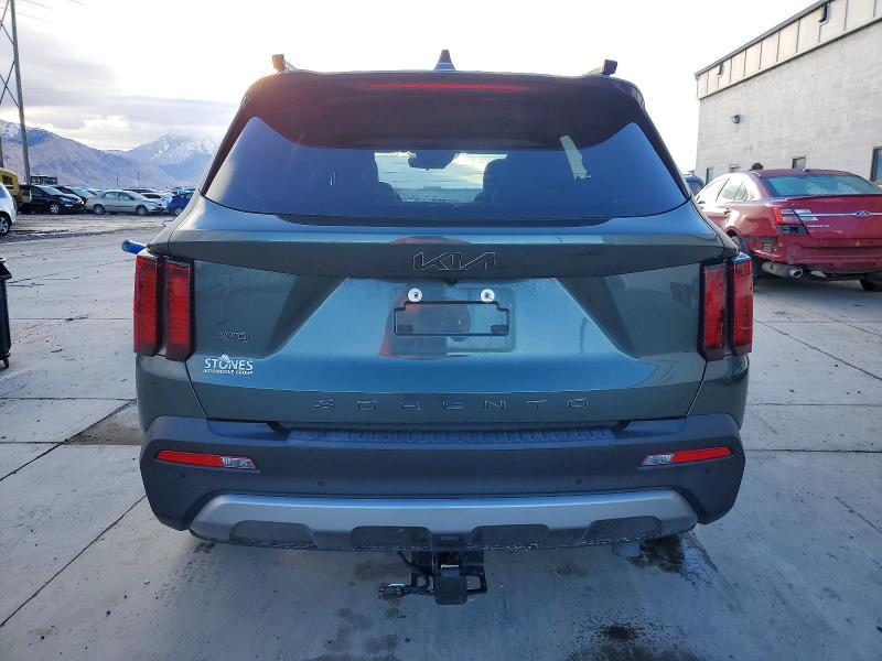 Photo 6 from auction – 2022 KIA SORENTO EX with VIN 5XYRHDLF8NG113316
