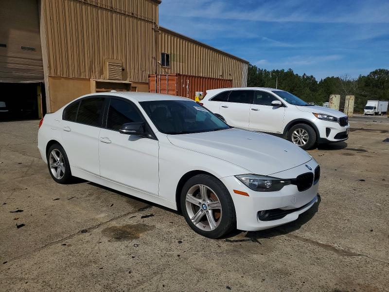 Photo 4 from auction – 2015 BMW 320 with VIN WBA3B1C57FP831707