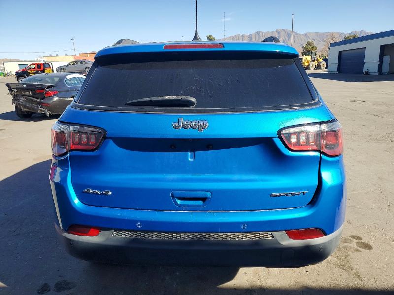 Photo 6 from auction – 2018 JEEP COMPASS with VIN 3C4NJDAB0JT230281