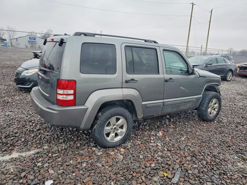 Photo 3 from auction – 2012 JEEP LIBERTY with VIN 1C4PJMAK1CW122998