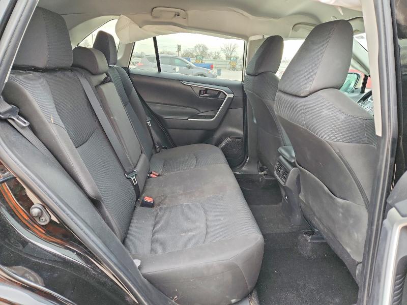 Photo 11 from auction – 2024 TOYOTA RAV4 with VIN 2T3H1RFV8RC302394