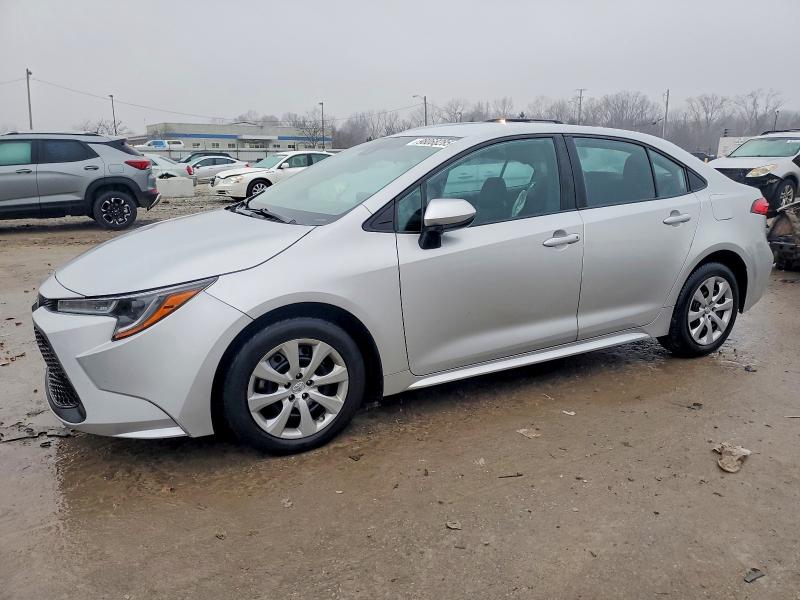 TOYOTA COROLLA LE 2022 with VIN 5YFEPMAE8NP347415 - Photo from auction