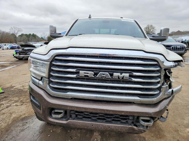 Photo 5 from auction – 2019 RAM 2500 with VIN 3C6UR5GL7KG572970