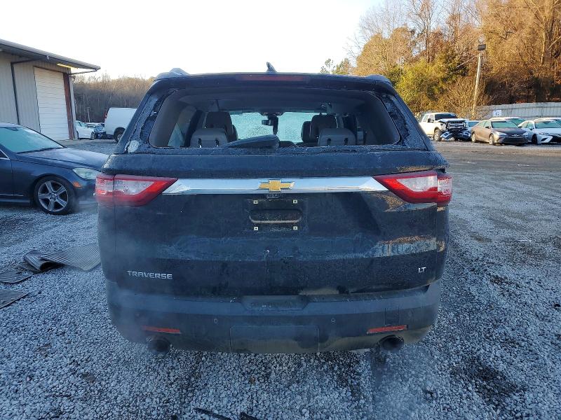 Photo 6 from auction – 2018 CHEVROLET TRAVERSE with VIN 1GNERHKW2JJ204572
